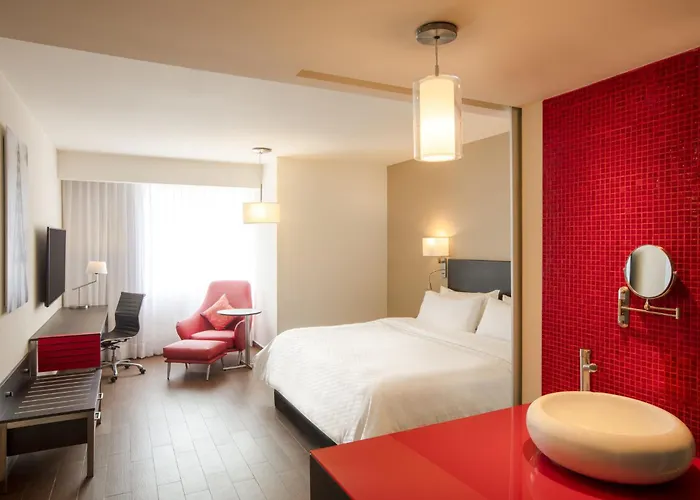 Fiesta Inn Express Monterrey Centro